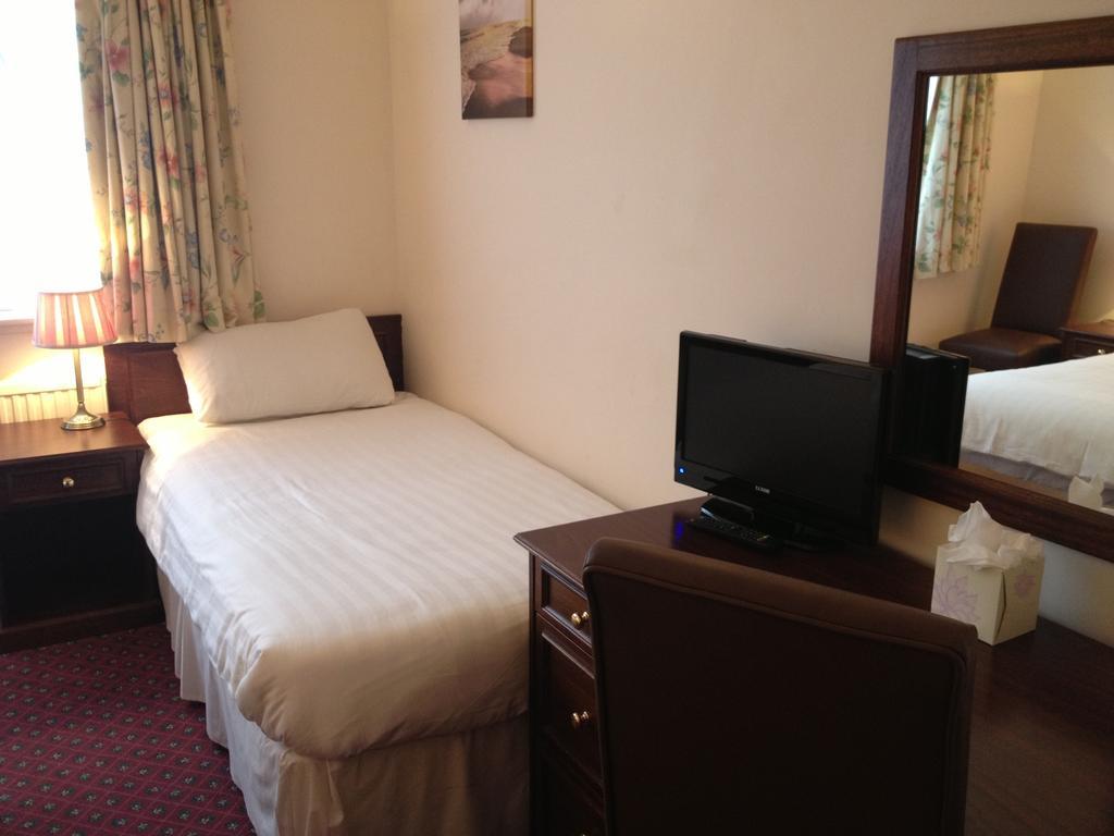 The Lomond Hills Hotel Freuchie Chambre photo